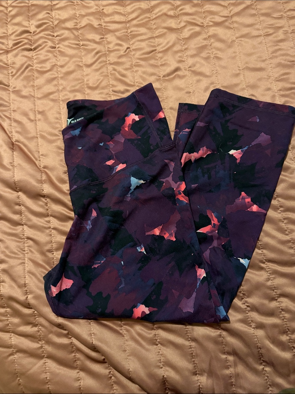 Old Navy Purple Camouflage Print Leggings